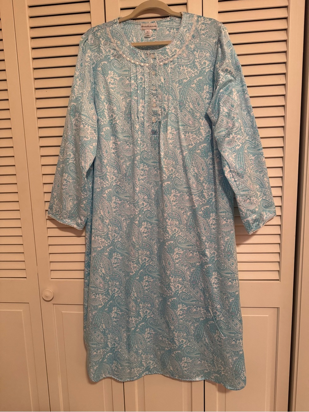 Miss Elaine Blue Paisley Button-Front Long Sleeve Nightgown